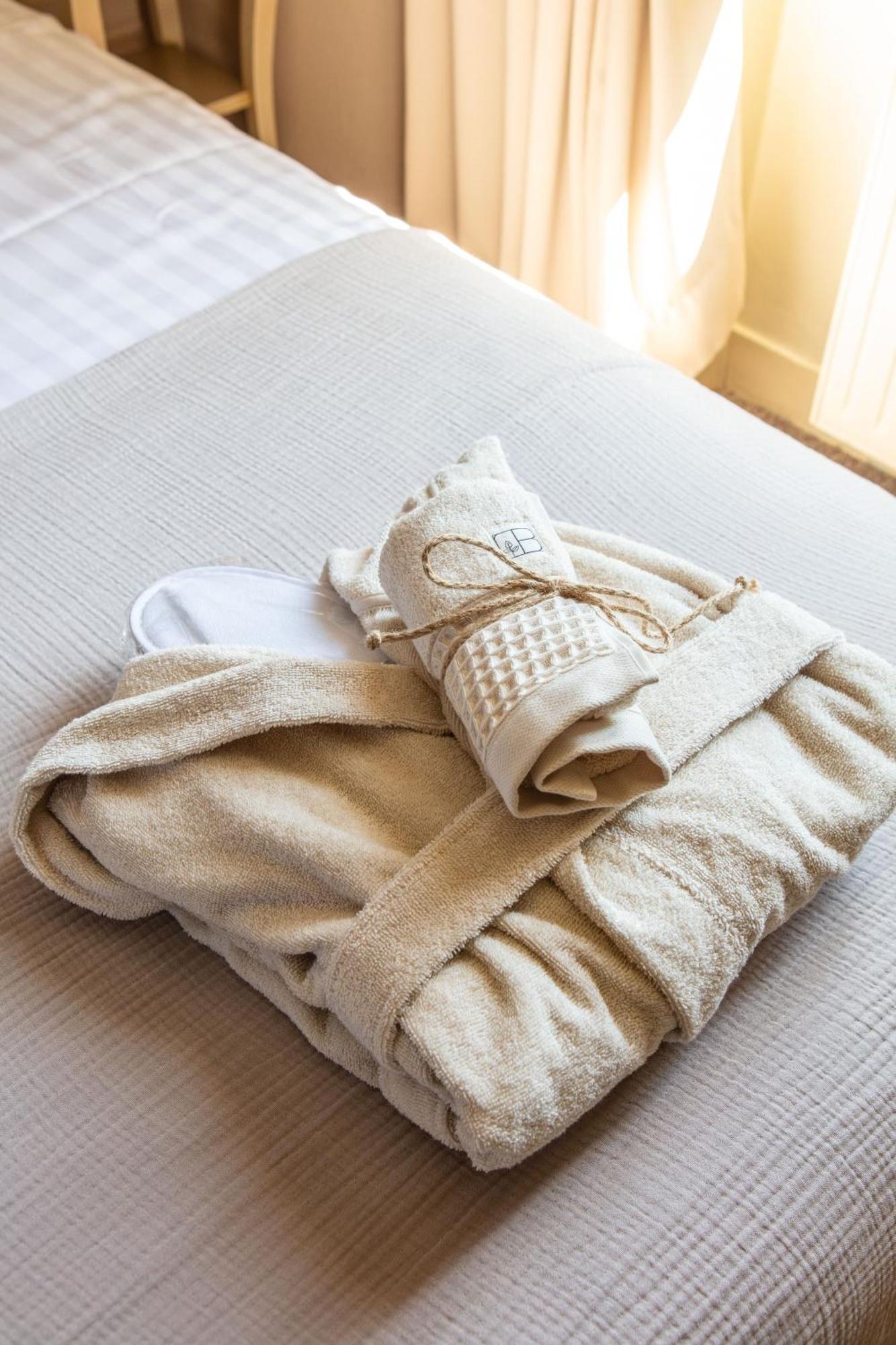 Hotel Le Maxime - Best Western Signature Collection Auxerre Esterno foto