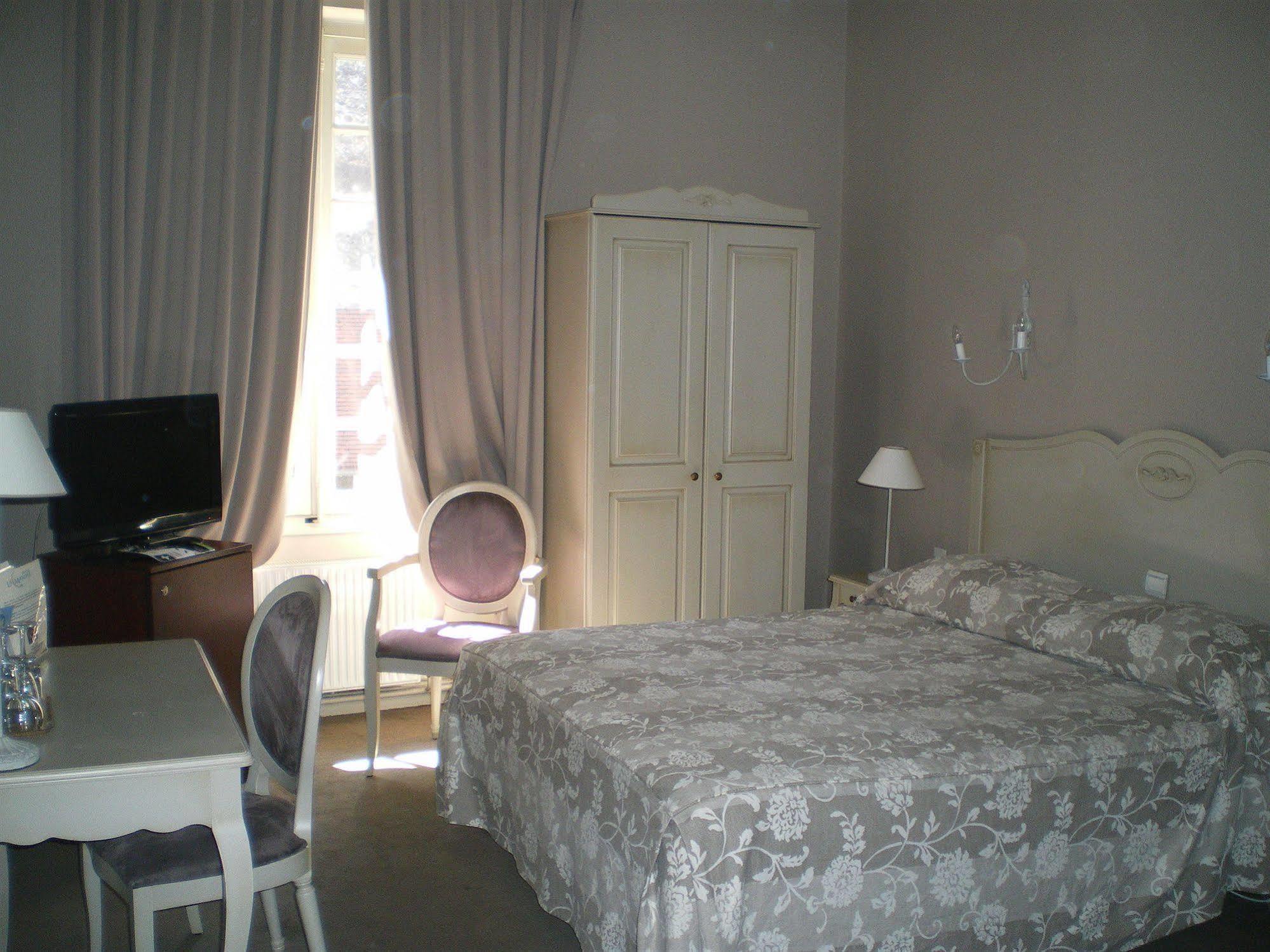 Hotel Le Maxime - Best Western Signature Collection Auxerre Esterno foto